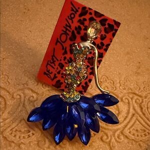 NWT Betsy Johnson retired Blue Crystal skirt and Glitz gown pendant & brooch 3”